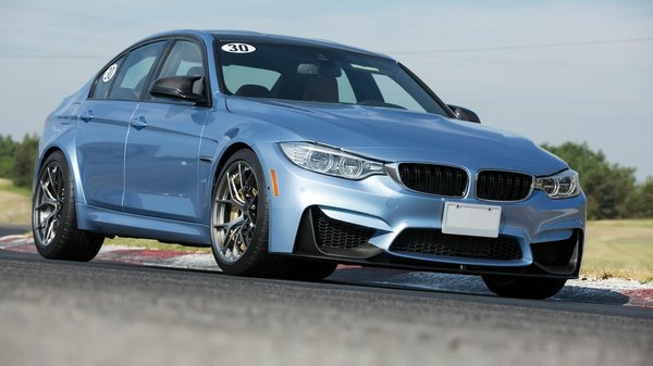 Guide complet sur le pneu 205/55 r16 : options et conseils